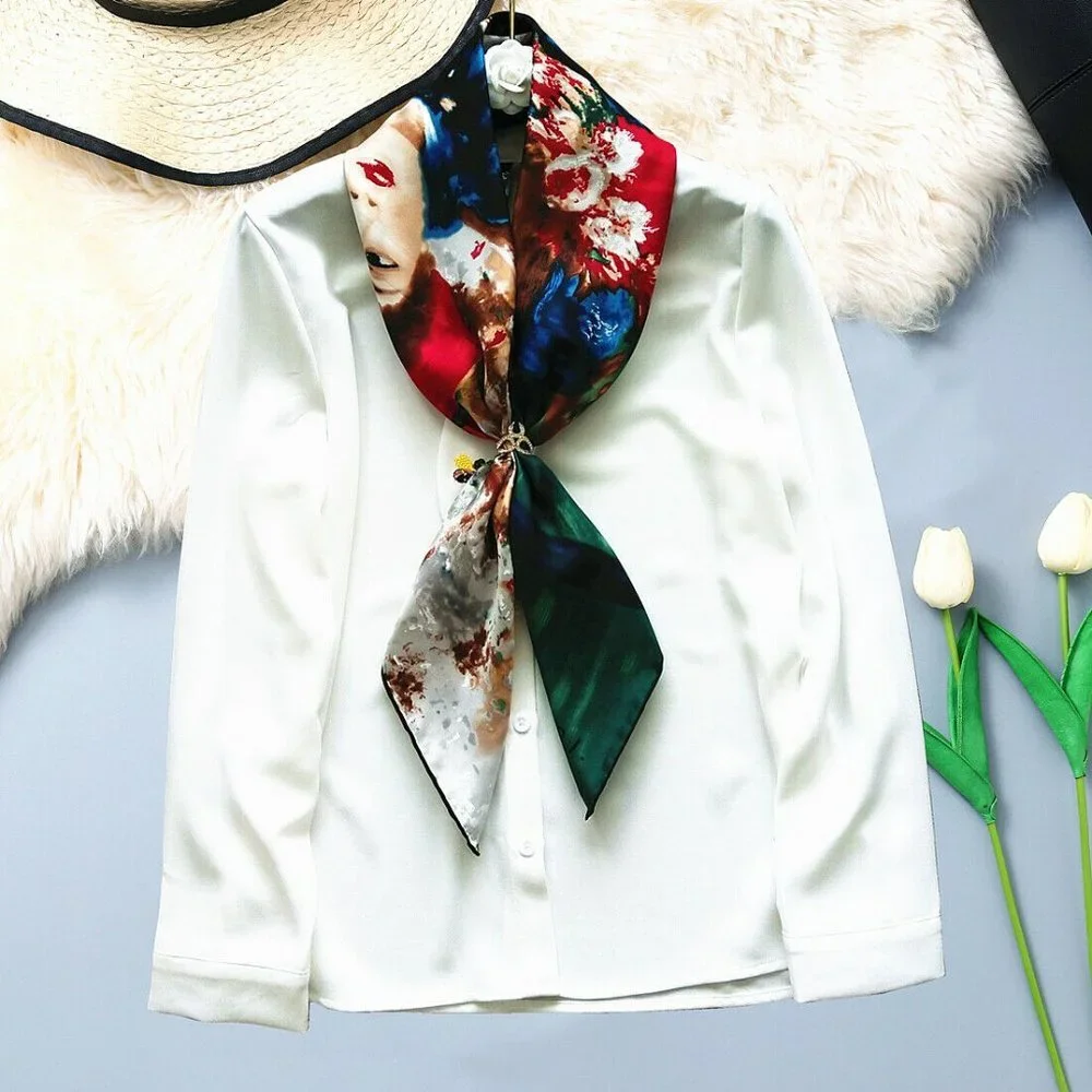 Women Square Scarf in 100% Twill Silk 90cm